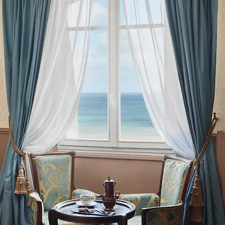 Le Grand Hotel De Cabourg - Mgallery Hotel Collection Esterno foto