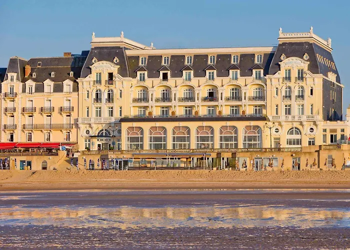 Le Grand Hotel De Cabourg - Mgallery Hotel Collection